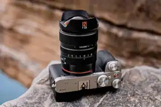 Brightin Star AF 12mm F2.8: Erstes Vollformat-Autofokus-Ultraweitwinkel für Sony E