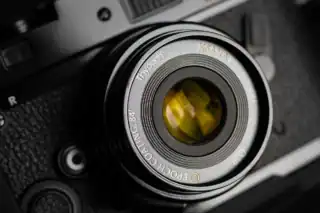 Thypoch Ksana 35mm f/2 ASPH: kompaktes M-Mount-Objektiv mit bewusstem Vintage-Charakter