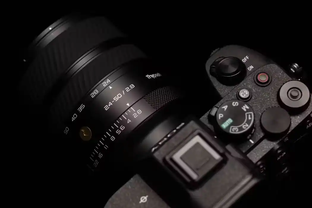 Thypoch Voyager 24-50mm f/2.8: Erstes chinesisches AF-Zoom für Sony E ist offiziell