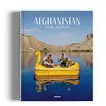 Buchcover mit Männern in einem gelben Tretboot auf einem See vor Berglandschaft